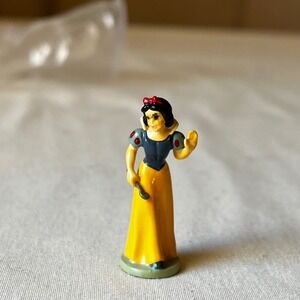 Snow White Goebel Miniature 1987 Disney Collection S-8 Figurine No Box